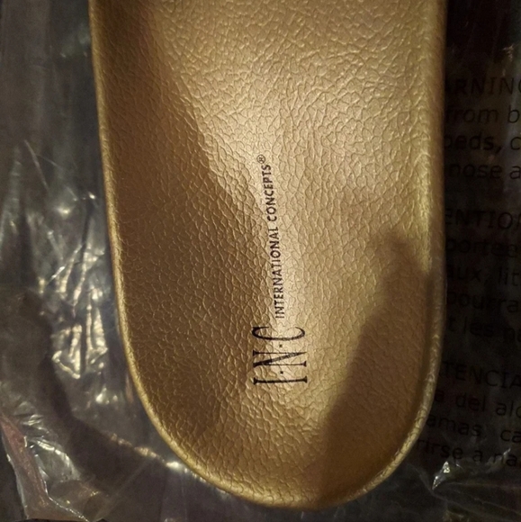 Metallic Gold Slide Sandal Slippers 11-12 INC International Concepts BNWT SO - Picture 8 of 13
